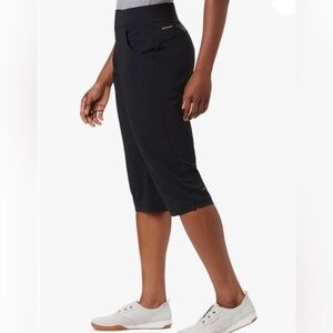 Columbia Sportswear Anytime Black Stretch Capri Pants